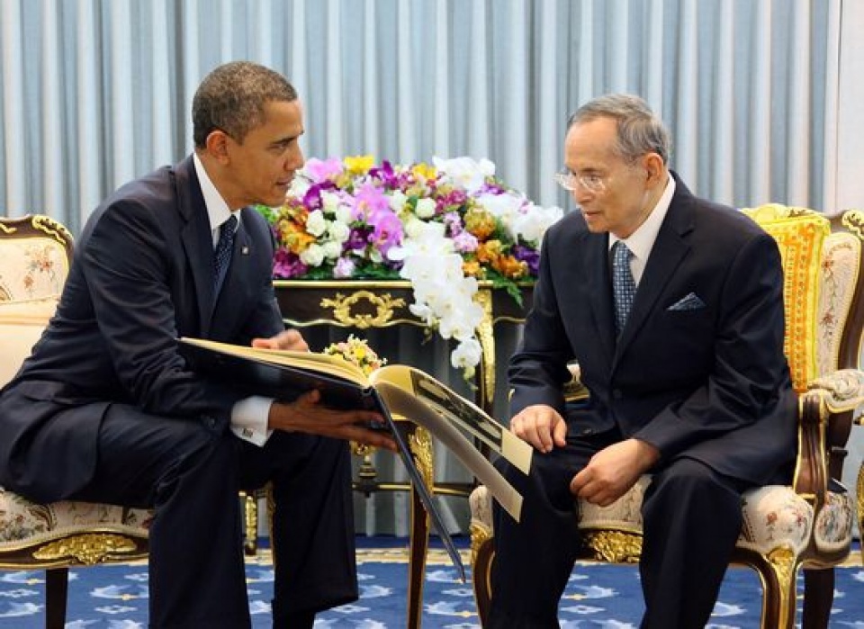 Các nhà lãnh đạo thế giới gửi lời chia buồn tới Thái Lan cac nha lanh dao the gioi gui loi chia buon toi thai lan