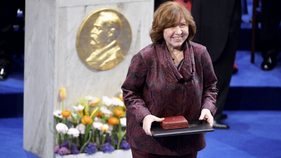 10 nha van doat giai nobel van hoc gan nhat