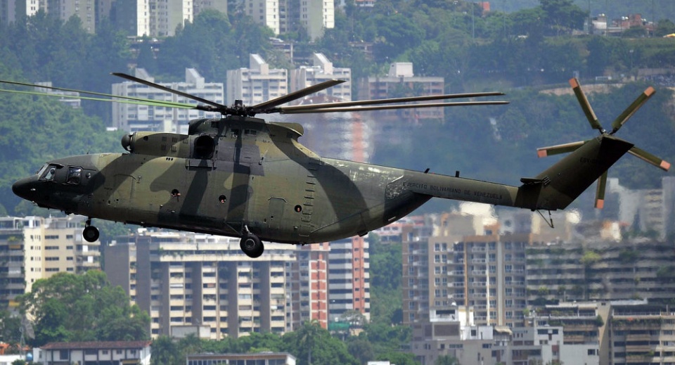 nga trien khai sieu truc thang lon nhat the gioi tai quan khu mien tay