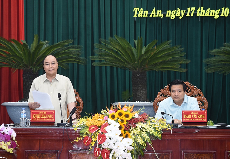 thu tuong lam viec voi lanh dao tinh long an