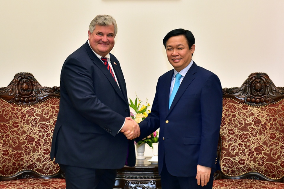 pho thu tuong vuong dinh hue tiep quoc vu khanh vuong quoc anh