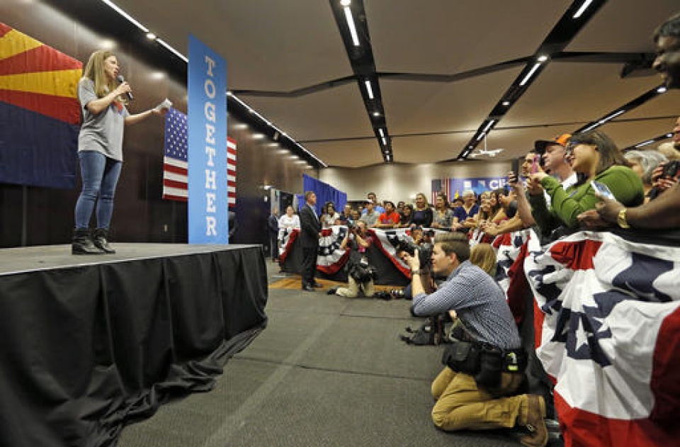 clinton trump tran quyet dau cuoi cung