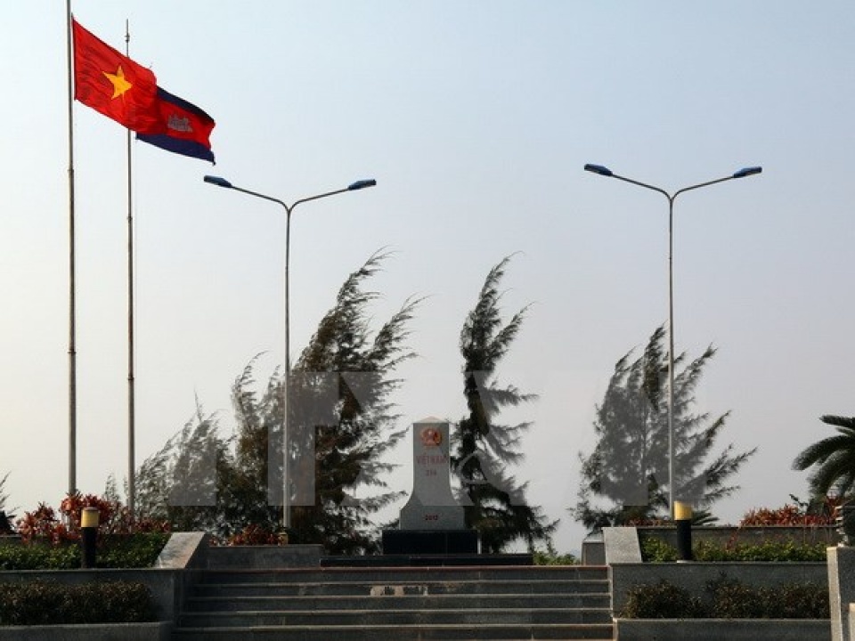 cuoc hop uy ban lien hop ve phan gioi cam moc viet nam campuchia