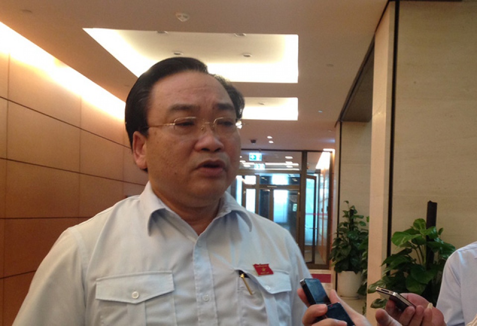 bi thu ha noi co the den 2030 se cam xe may trong noi do