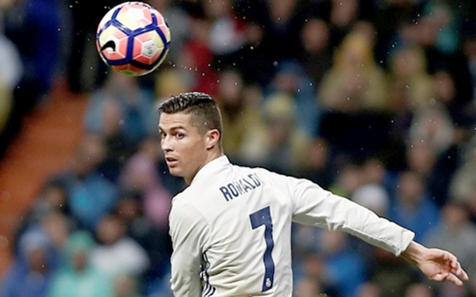 ban tin sang 2910 everton muon giai cuu rooney