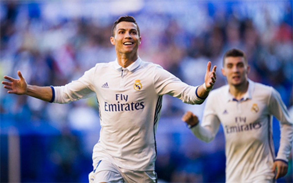 cristiano ronaldo gianh qua bong vang 2016