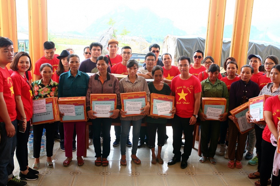 doan thanh nien bo ngoai giao to chuc toa dam ve dai tuong vo nguyen giap