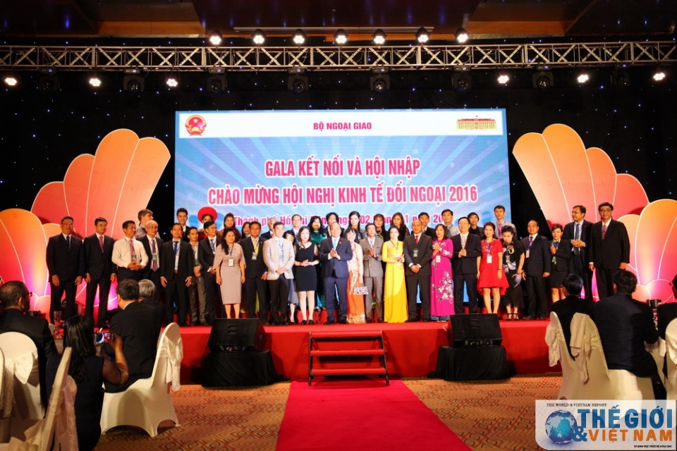 vietnam summit 2016 ra khoi thuan buom xuoi gio