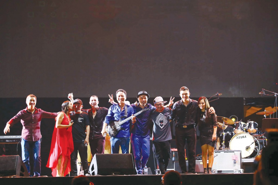 nac thang cho thi hieu am nhac cua cong chung