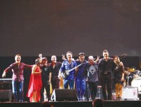 12 nghe si nhom nhac cung don gio mua tai ha noi