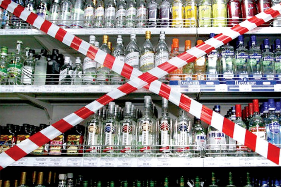 su dung do uong co con cam chu khong han che