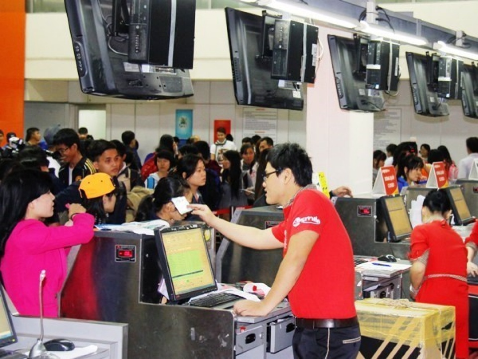 gia ve may bay cac hang se tang dong loat tu nam 2017