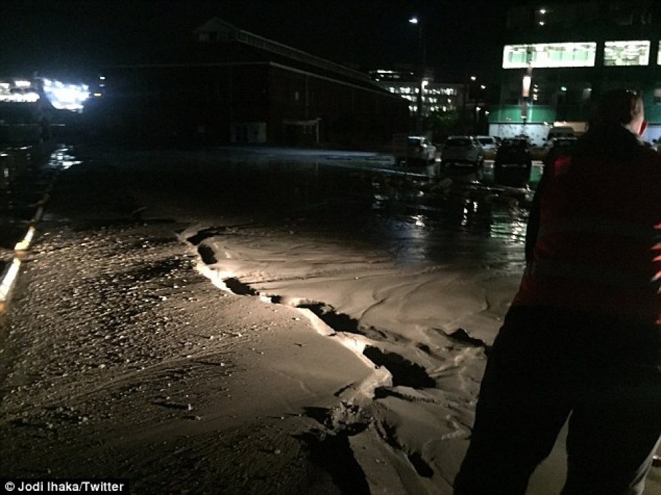 khung canh dang so o new zealand sau tran dong dat manh 78 do richter