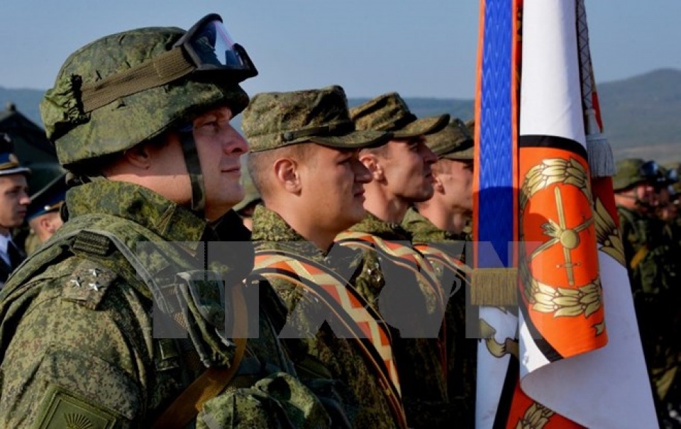 Quân khu miền Đông Nga tập trận với các hệ thống S-300 quan khu mien dong nga tap tran voi cac he thong s 300