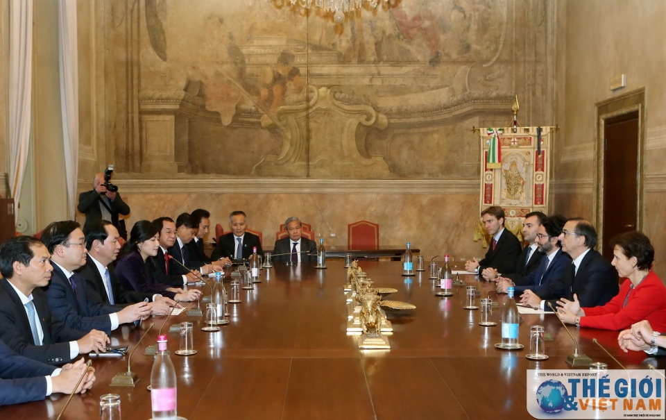 chu tich nuoc that chat tinh huu nghi bang van hoa nghe thuat