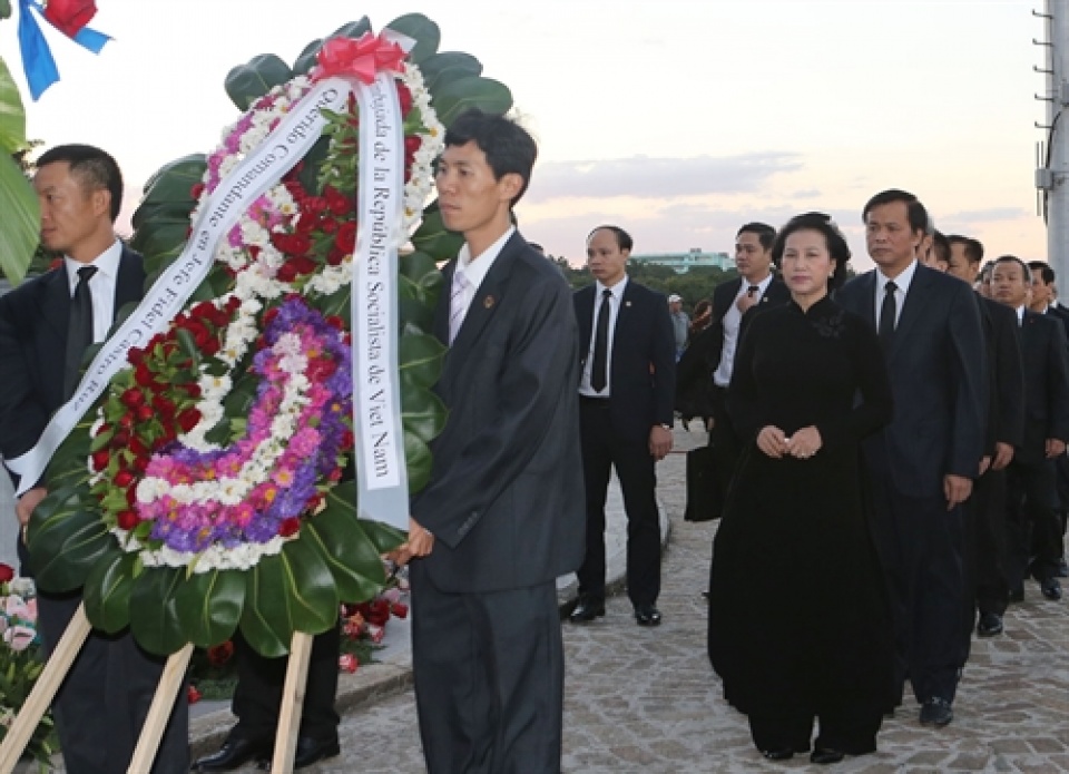 Phát biểu của Chủ tịch Quốc hội tại lễ tưởng niệm đồng chí Fidel Castro phat bieu cua chu tich quoc hoi tai le tuong niem dong chi fidel castro