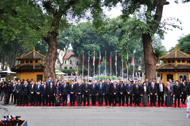 thuong co chao mung nga y hi nh thanh cong dong asean