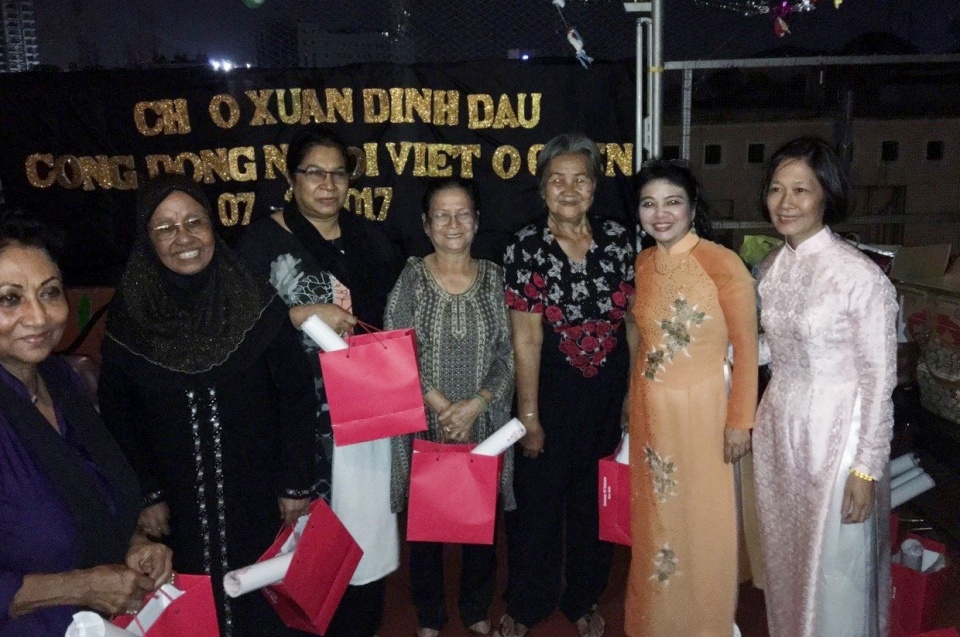 cong dong nguoi viet o chennai vui don xuan dinh dau