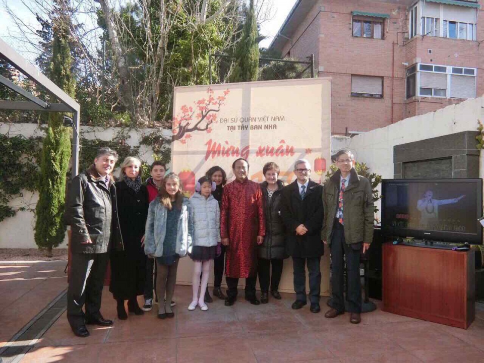 tet cong dong viet am ap tai tay ban nha