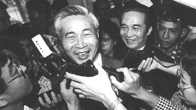 nha ngoai giao ke chuyen truong thanh tu niem tin cua thu truong nguyen co thach