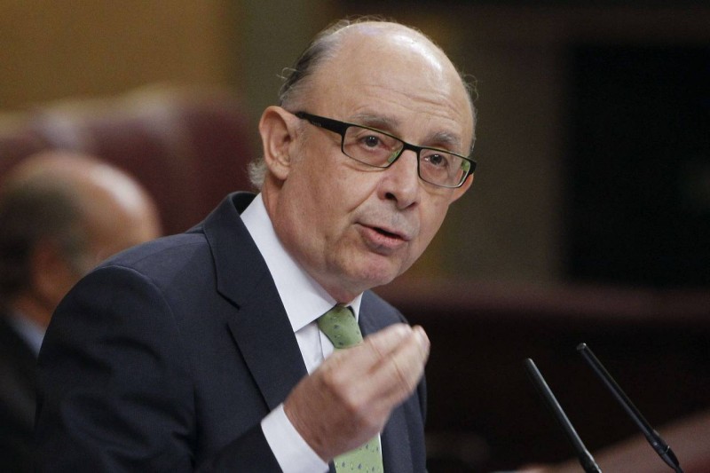 tay ban nha tiep tuc khong dat muc tieu tham hut ngan sach