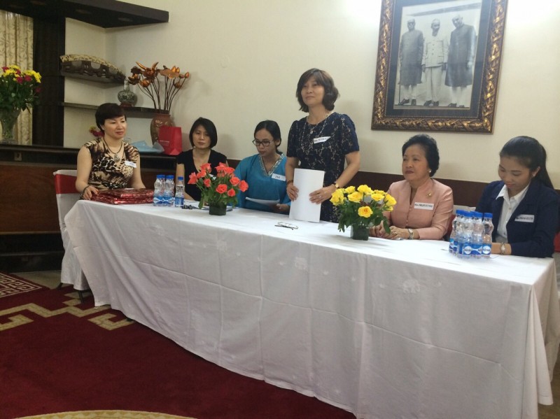 giao luu giua nu dai su phu nhan dai su asean tai new delhi