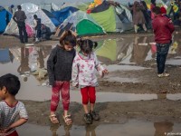 doc dao truong hoc khong lop o duc