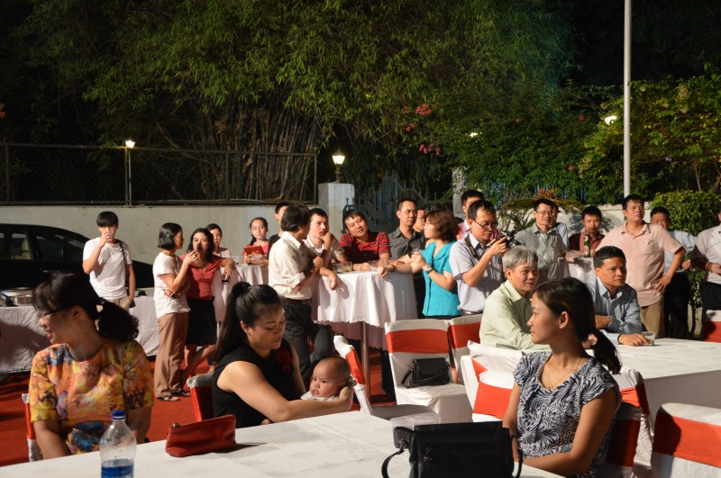 ky niem ngay sinh nhat bac tai new delhi