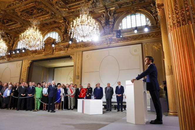 Ngày 7/5, ông Emmanuel Macron chính thức nhậm chức Tổng thống Pháp nhiệm kỳ thứ 2. (Nguồn: lemonde)