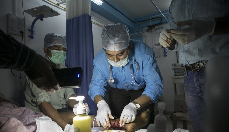 bac si nguoi an tim cach thay doi dinh kien ve nu gioi