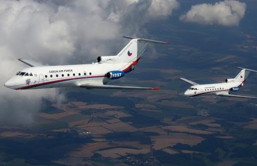 Máy bay trinh sát NATO bay sát biên giới Nga. (Nguồn: Izvestiye)