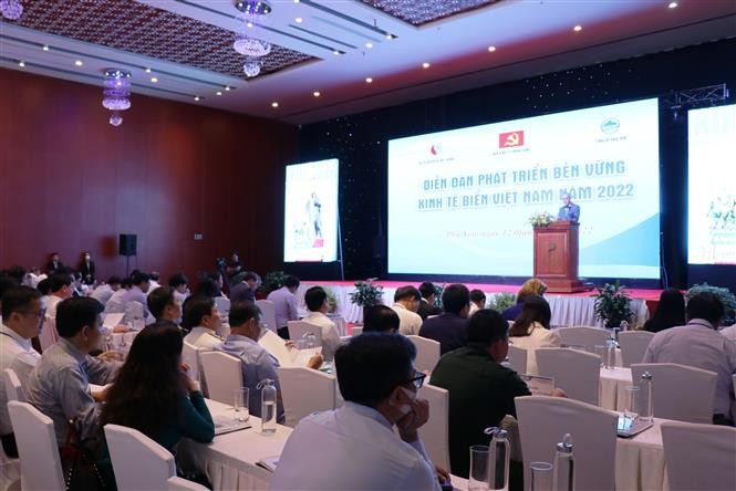 Các đại biểu tham dự Diễn đàn phát triển bền vững kinh tế biển Việt Nam năm 2022. (Nguồn: TTXVN)