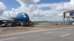 Covid-19 ở Việt Nam: Chuyến bay đầu tiên thí điểm đón khách có hộ chiếu vaccine