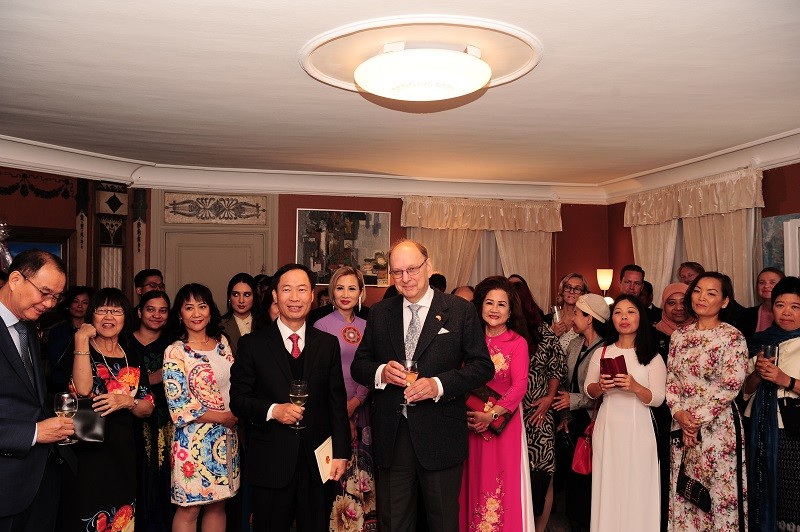 Đại sứ quán Việt Nam tại Thụy Điển long trọng tổ chức kỷ niệm 77 năm Quốc khánh 2/9