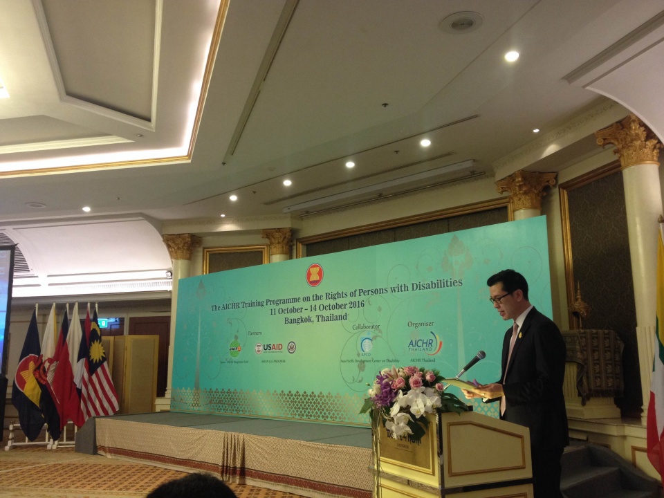 mot ky nguyen moi cho nguoi khuyet tat trong asean