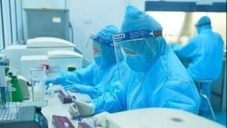 Covid-19 sáng 19/11: Mở rộng đối tượng nhập cảnh; 2 lưu ý điều trị F0 tại trạm y tế lưu động ở Hà Nội
