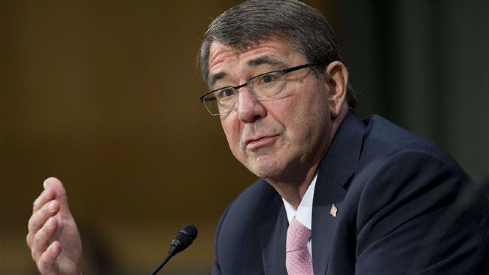 bo truong quoc phong my bat ngo tham afghanistan