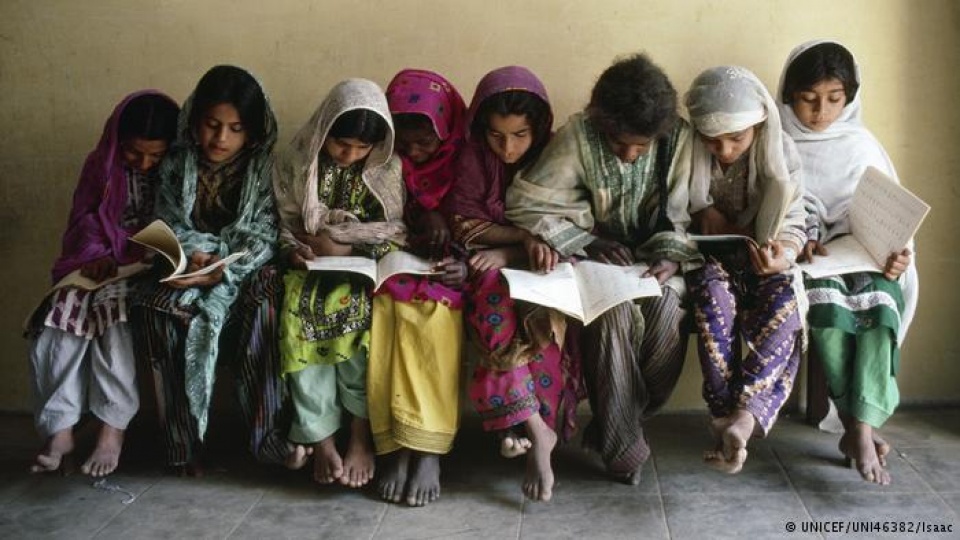 unicef 70 nam dong hanh cung tre em toan the gioi