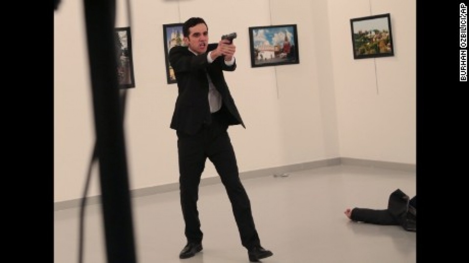 tong thong putin vu am sat dai su lam xoi mon tien trinh hoa binh syria