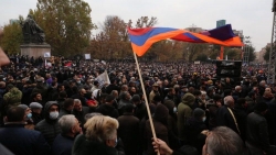 Phe đối lập Armenia tổ chức biểu tình, phản đối điểm bất lợi của thỏa thuận hòa bình Nagorno-Karabakh