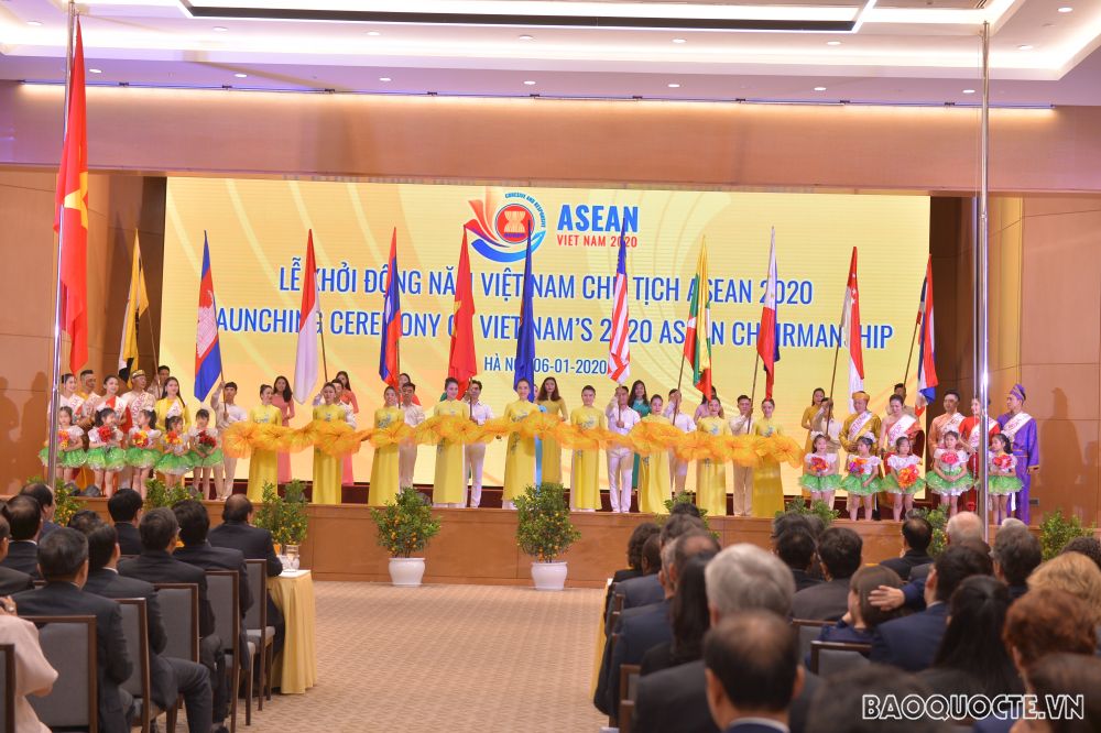 Sputnik:  Đóng 'hai vai chính' trong năm 2020, Việt Nam tạo nhiều điểm nhấn đặc sắc