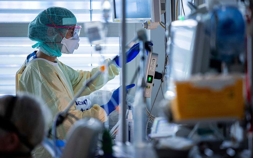 Anh phát hiện biến thể mới thứ hai của virus SARS-CoV-2, khả năng lây nhiễm rất cao