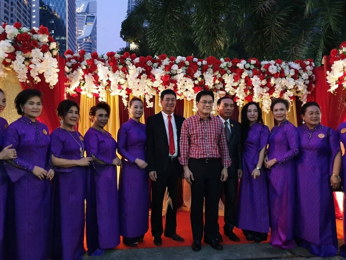 gu i nhau nhu ng lo i chu c an la nh ha nh phu c tai te t kie u ba o bangkok 2020