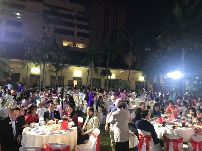 gu i nhau nhu ng lo i chu c an la nh ha nh phu c tai te t kie u ba o bangkok 2020