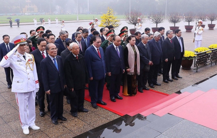 lanh dao dang nha nuoc vao lang vieng chu tich ho chi minh 108249