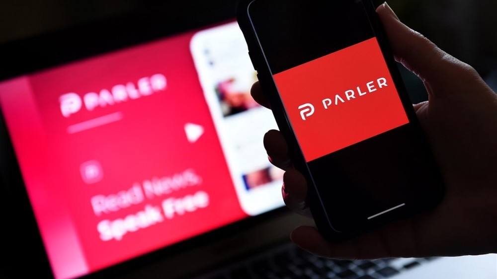 parler mang xa hoi day tai tieng