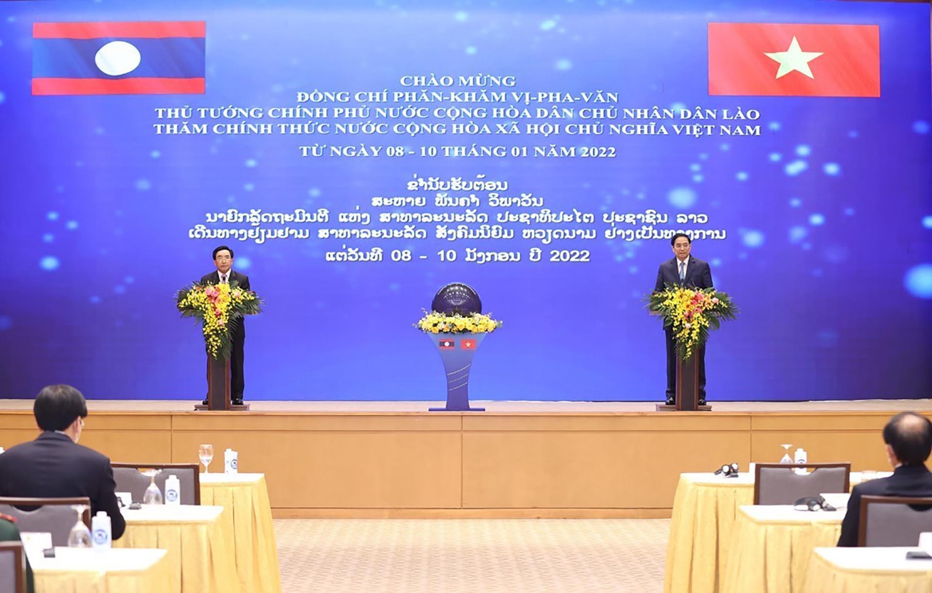 Thủ tướng Phạm Minh Chính và Thủ tướng Lào Phankham Viphavanh phát biểu tại Lễ phát động Năm Đoàn kết Hữu nghị Việt Nam - Lào, Lào - Việt Nam 2022. (Nguồn: TTXVN)