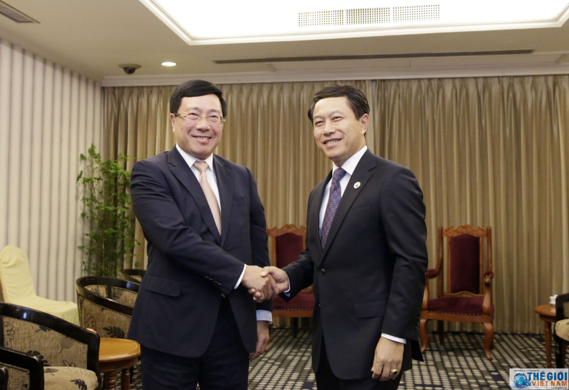 pho thu tuong pham binh minh gap song phuong voi bo truong ngoai giao lao