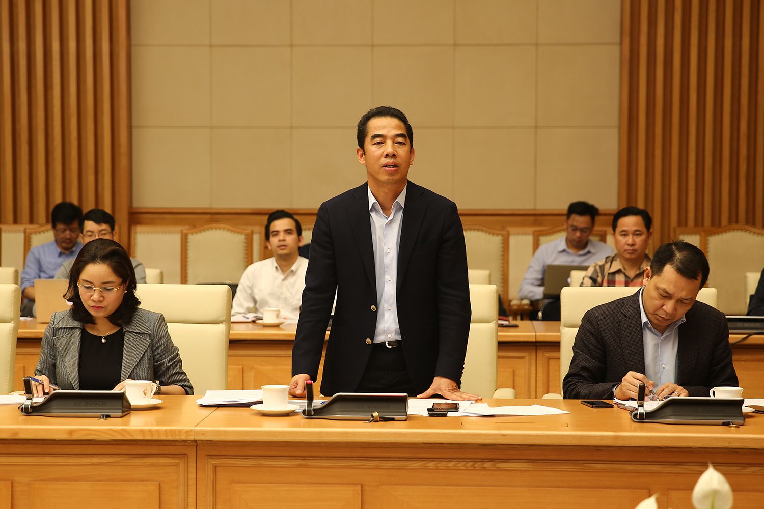 phong chong dich covid 19 tam ngung mien thi thuc doi voi cong dan han quoc