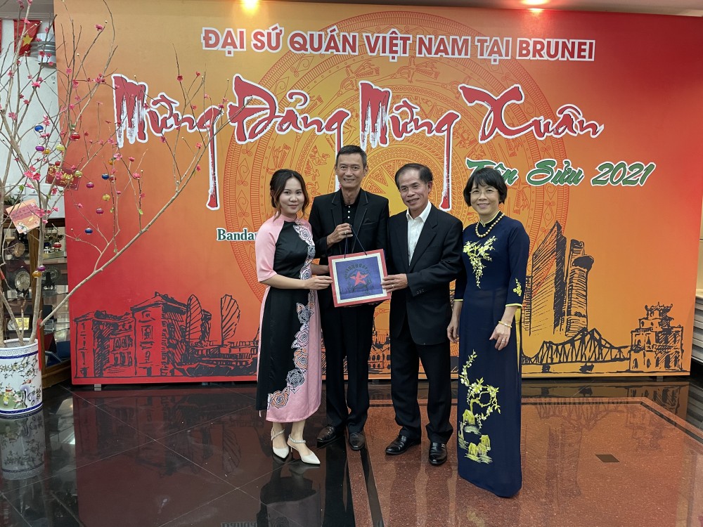 Đại sứ quán Việt Nam tại Brunei tổ chức Tết cộng đồng chào Xuân Tân Sửu